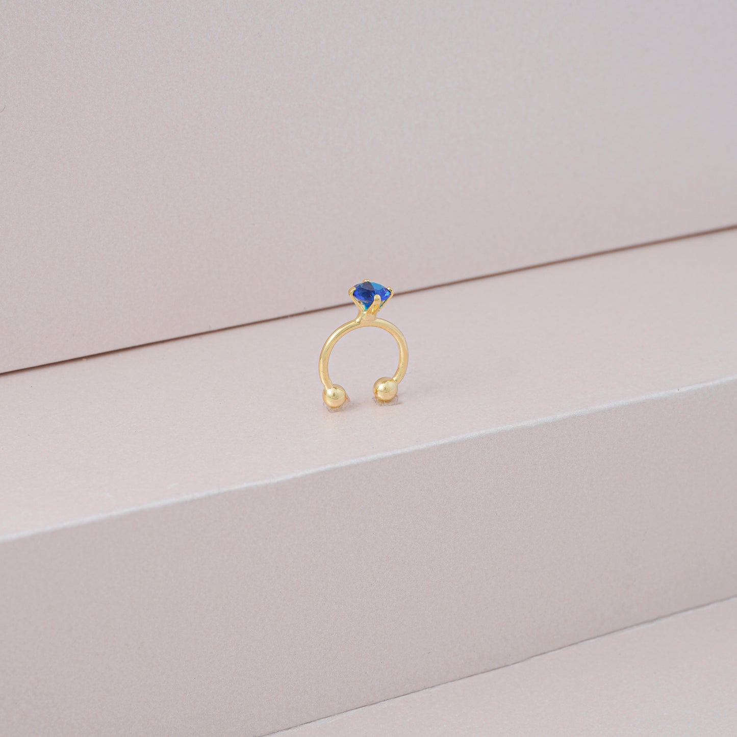 A Pearcing fake 1.4cm
