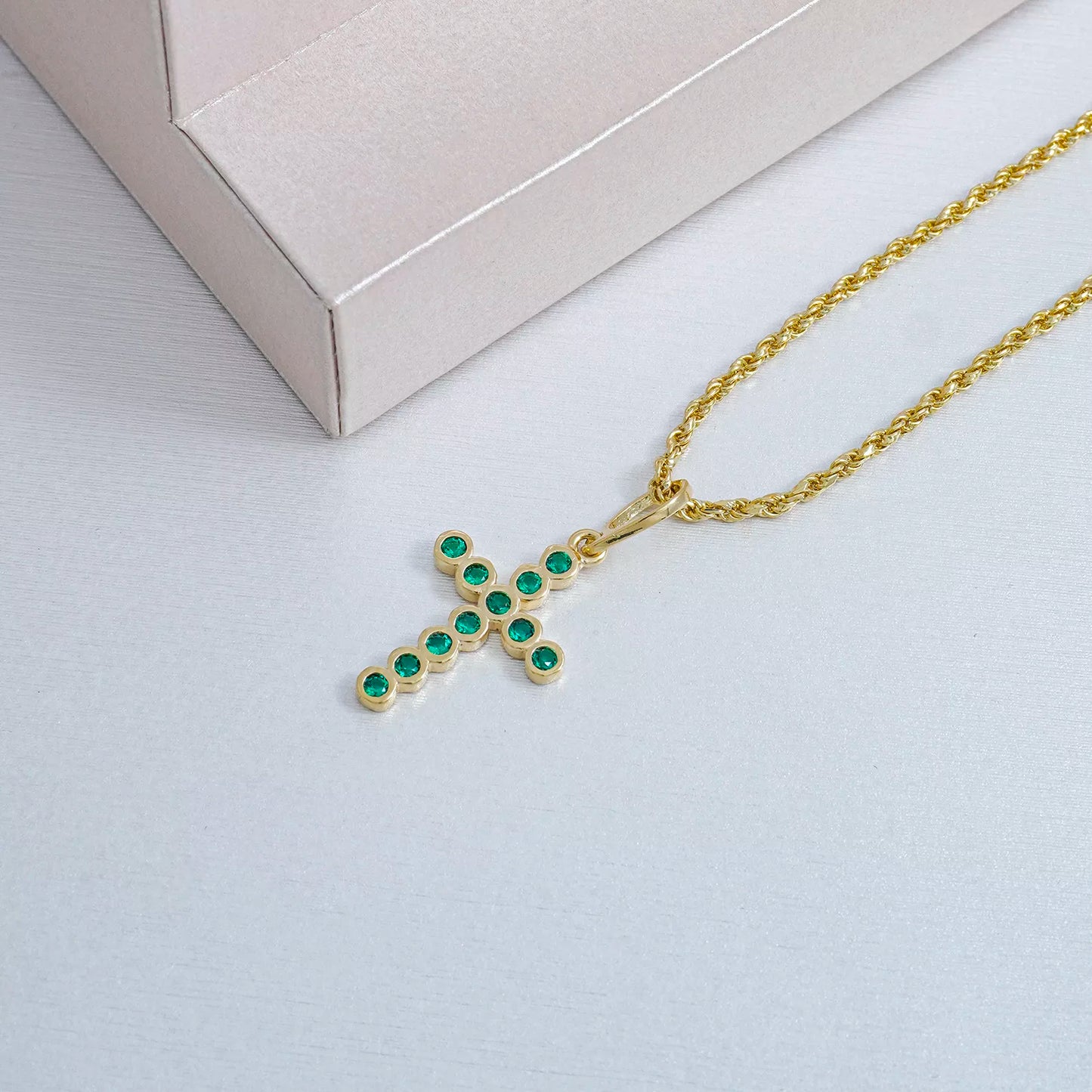 D Cruz Mini Swarovski