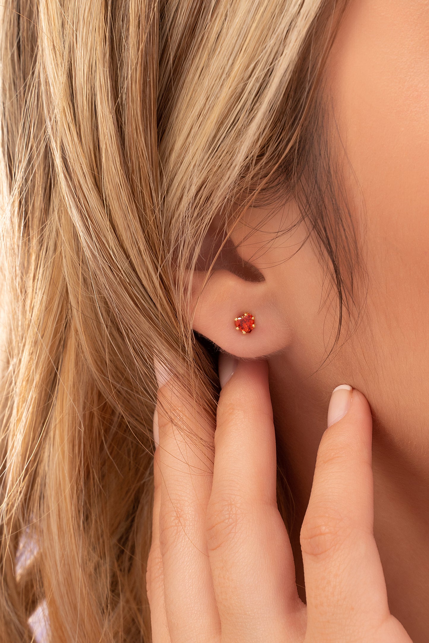 A Topo Circonia Corazón ROJO