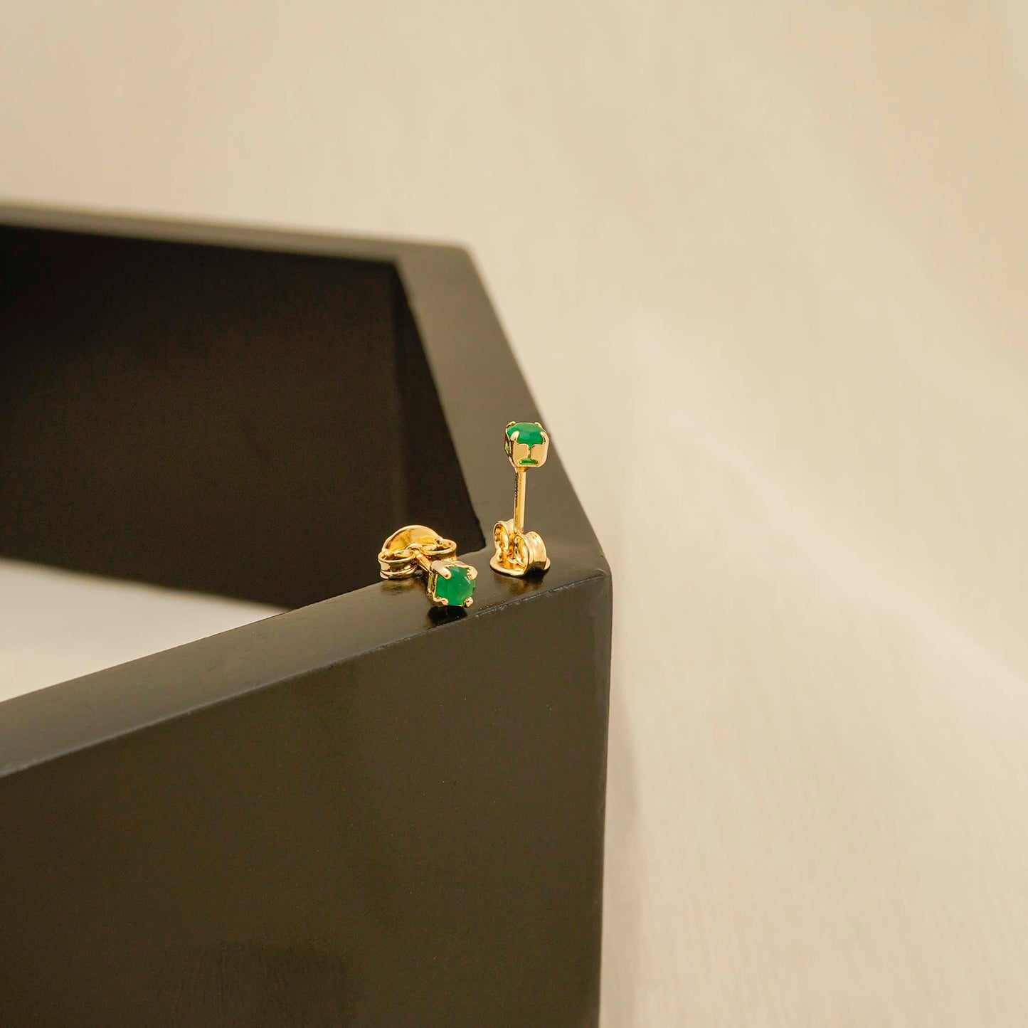 A Circonia Verde Caja 2.5 mm