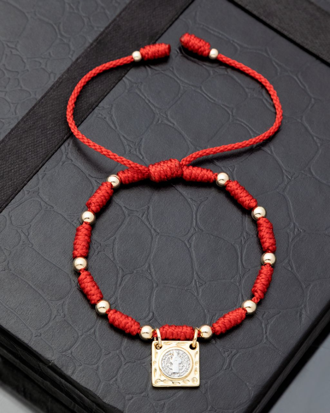 PULSERA ARTESANAL ESCAPULARIO SAN BENITO