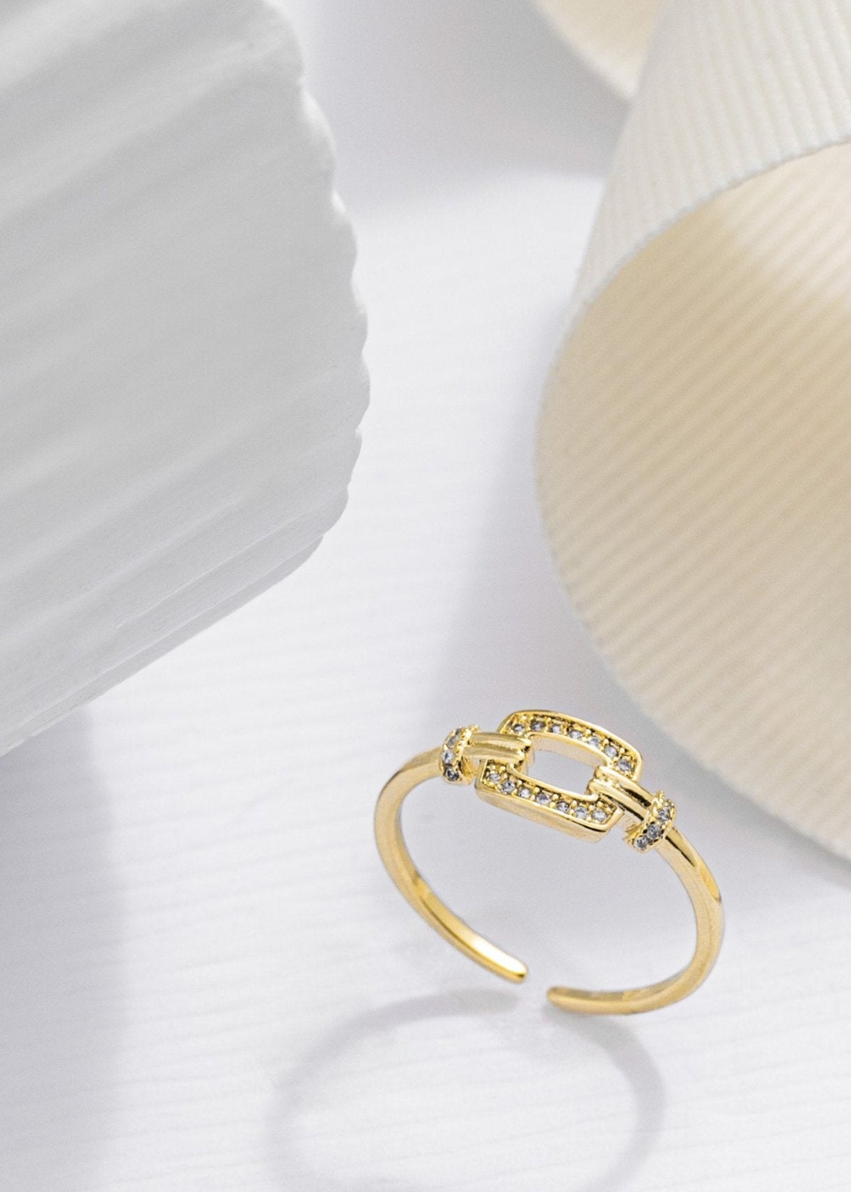 Anillo Crystal Box Ajustable